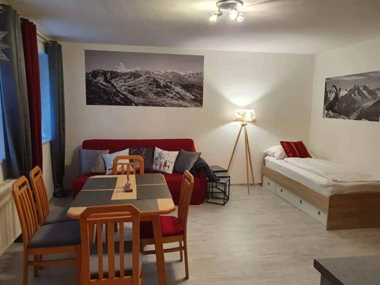 Apartment mit 1 Schlafzimmer und Badezimmer - 4